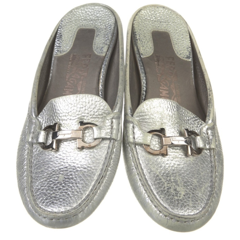 Salvatore Ferragamo
Silver Leather Mules